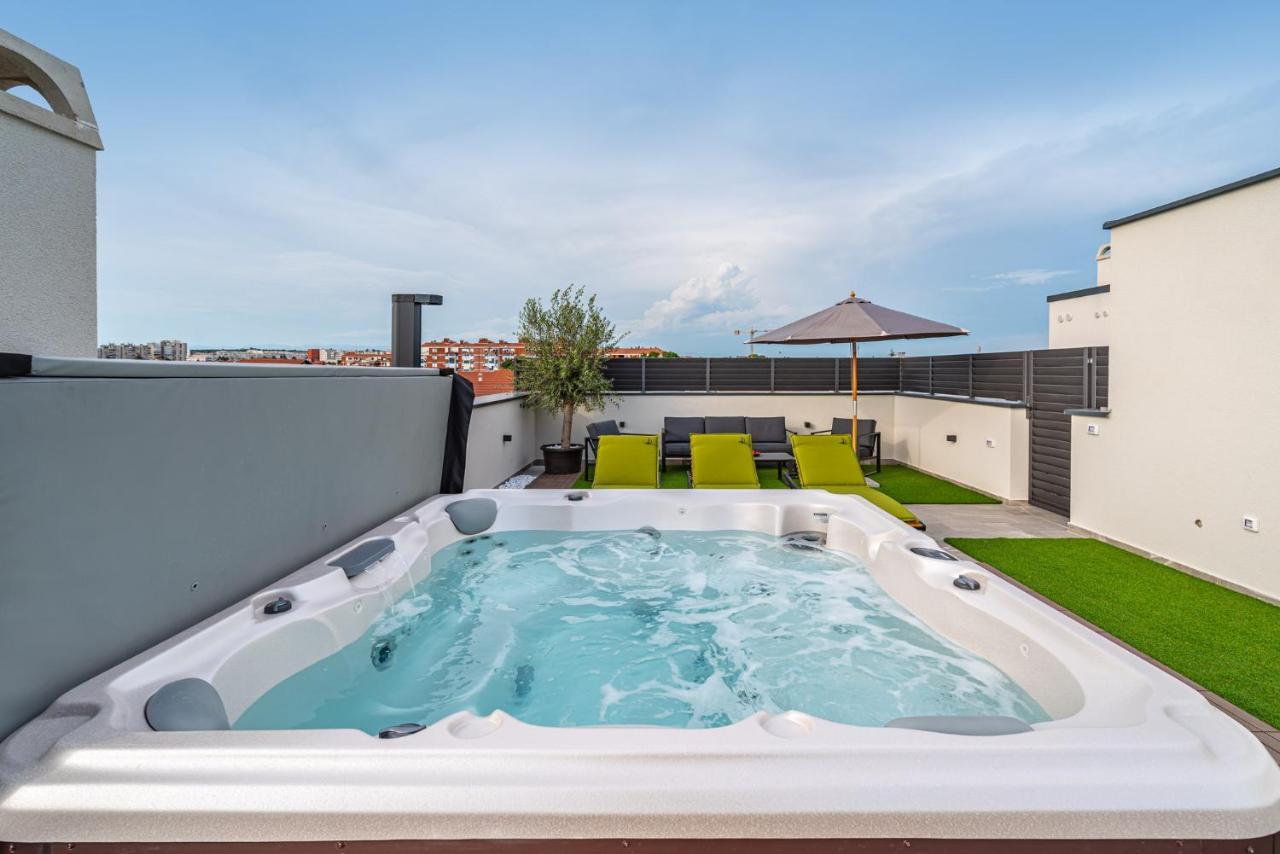 Panorama Deluxe Apartment ซาดาร์ ภายนอก รูปภาพ